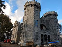 acastle 190760.jpg